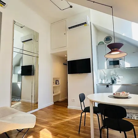 Apartament 38